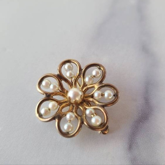 Marvella 12KT GF Floral Brooch - Picture 2 of 10